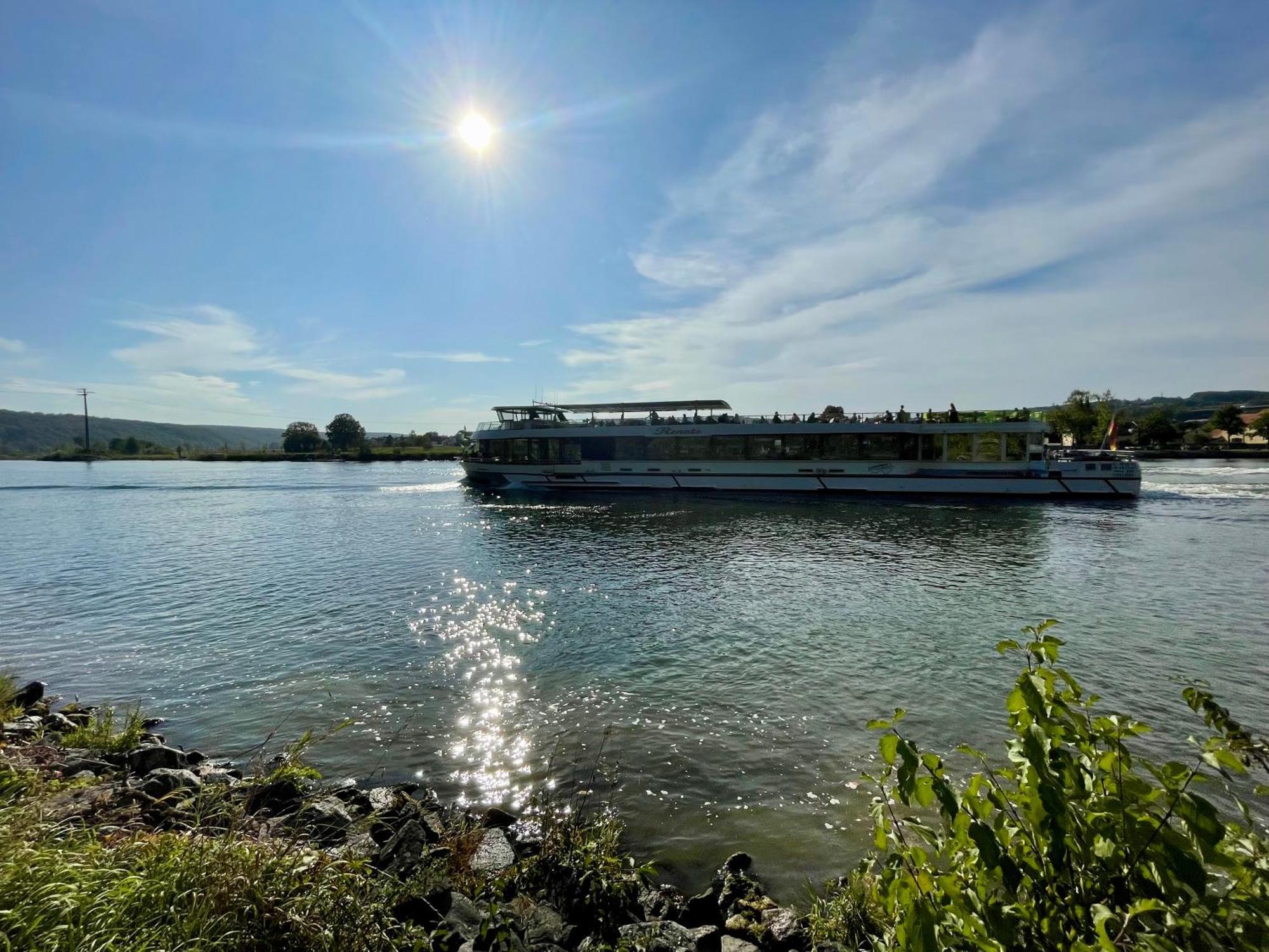 Chalet An Der Donau Direkt Bei Regensburg, 5 Sterne Dtv Pentling ภายนอก รูปภาพ